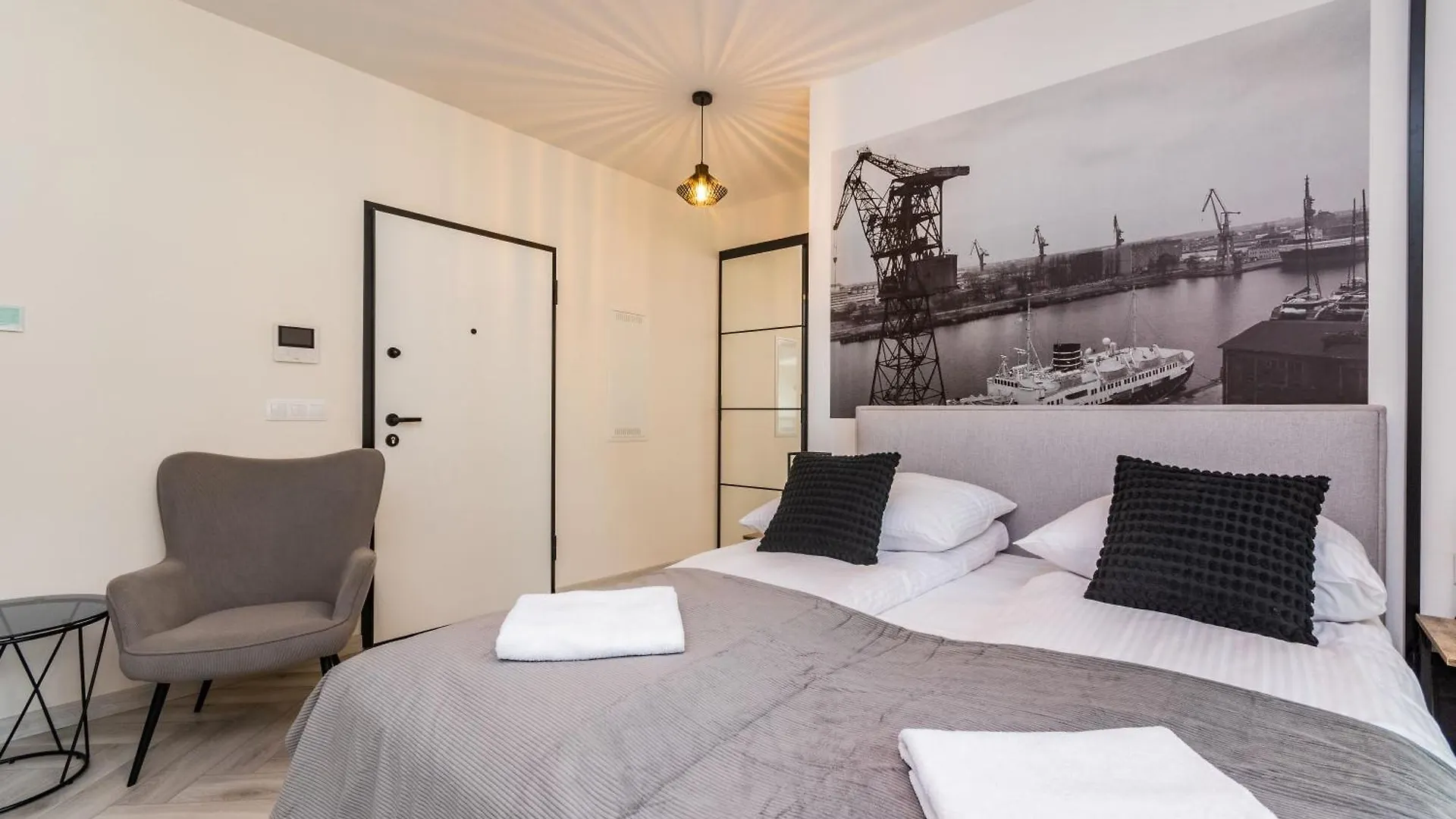 Doki Studio Stocznia By Grand Apartments Danzica